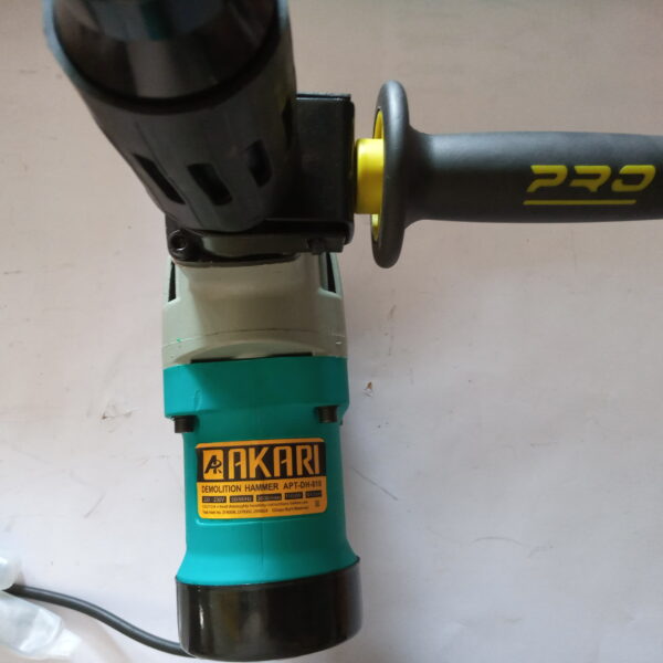 DEMOLITION HAMMER AKARI -0810T BREAKER - Image 6