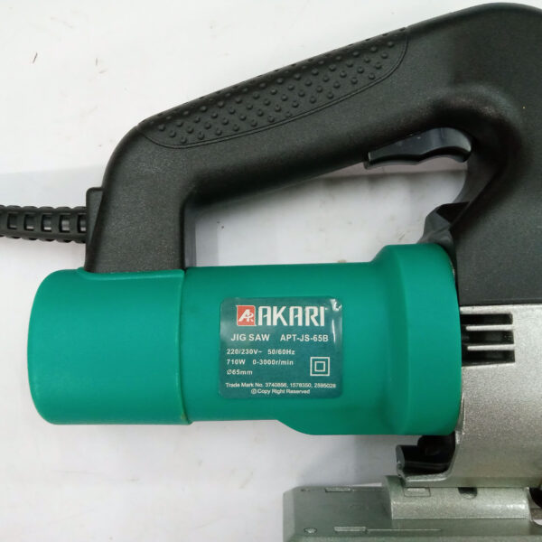 AKARI Jigsaw Machine with Variable Speed 65MM - Image 3