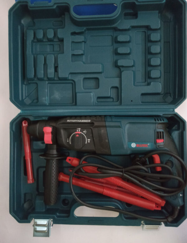 BLUTEC HEAVY DUTY DEMOLITION ROTARY HAMMER 26MM REVERSIBLE - Image 4