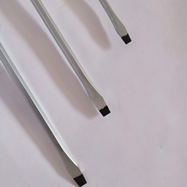 GOOD YEAR-Heavy Duty USA made Slotted Impact Screw Driver Set - 3 pcs set - Image 4