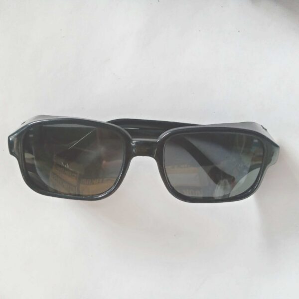 Protective Eyewear Black Safety Goggles For Welding, Fabrication, Grinding [pack of 10] - Image 3