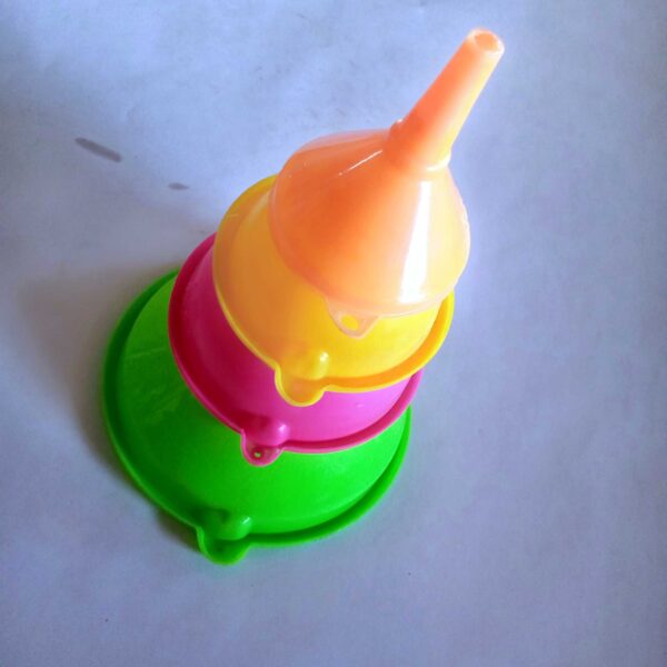 Plastic Funnels, Funnel Set of 4PCS - Image 3