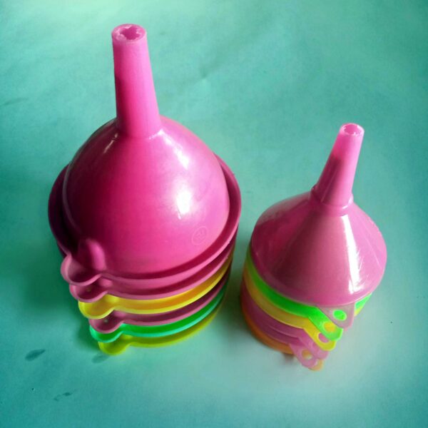 Plastic Funnels, Funnel 2 Set of 6PCS Each - Image 2