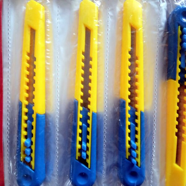 Paper Cutter Knife for Cutting Purpose (Pack of 24 pcs) - Image 3