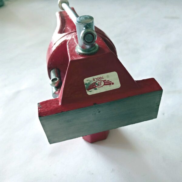 JF TOOLS - HEAVY DUTY PROFESSIONAL SWIVEL BASE BABY VICE-75MM - Image 4