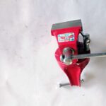 JF TOOLS - HEAVY DUTY PROFESSIONAL SWIVEL BASE BABY VICE-40MM - Image 4