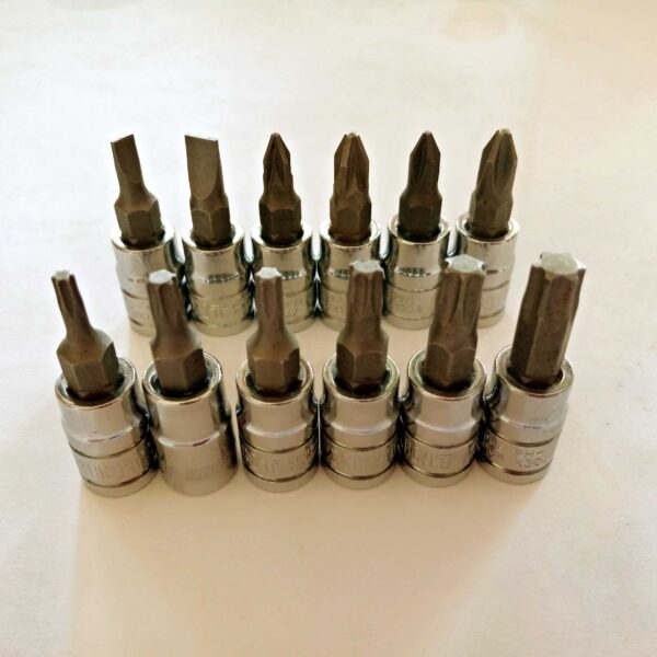 Combo set of Bit Socket 1/4" Sq. Drive-Torx Slotted & Philips Bits-Pack Of 12 bits - Image 4