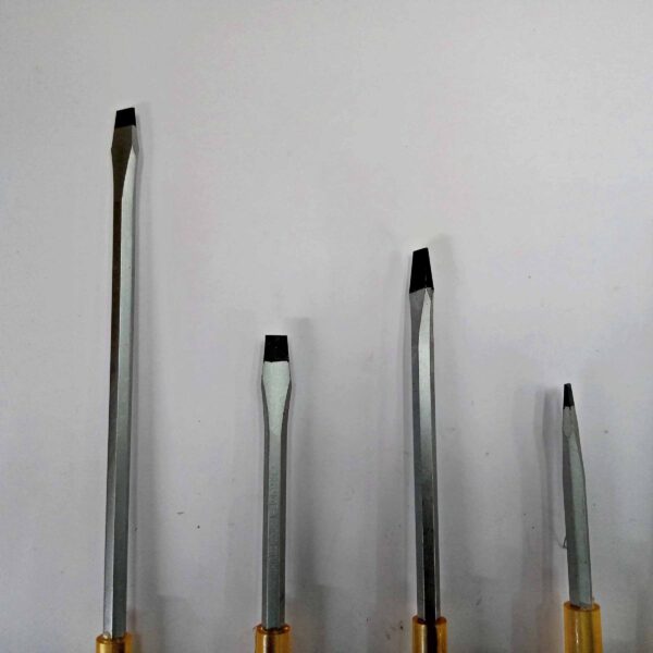 AFIXS Chrome Vanadium Striking Screwdriver, Slotted & Phillips (Pack of 7 Pcs Silver Yellow) - Image 5